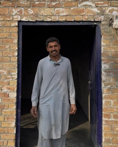 Abid Hussain, Basti Langra, Alipur, South Punjab